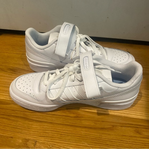 Adidas Forum Low Women Originals - Triple White size 11 - Picture 4 of 6
